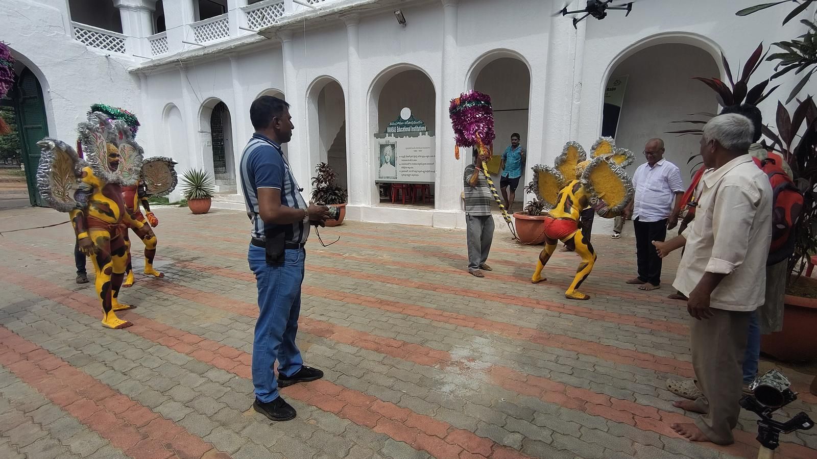 Working Scene 105